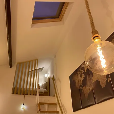The Little Oak - Tiny House With Bed On Mezzanine & Terrace - From 1 To 4 P Disney, Paris & Cdg *